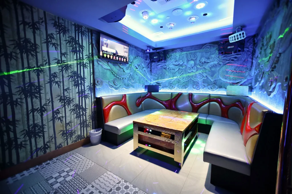 double dragon suite medium karaoke room rental vegas 9 guests